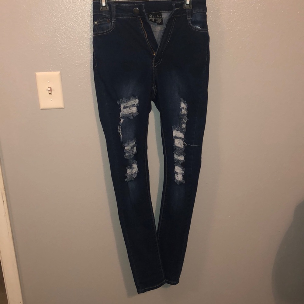 Fashion Nova Ripped blue jeans